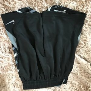 Nike Dri Fit Boys Small Shorts